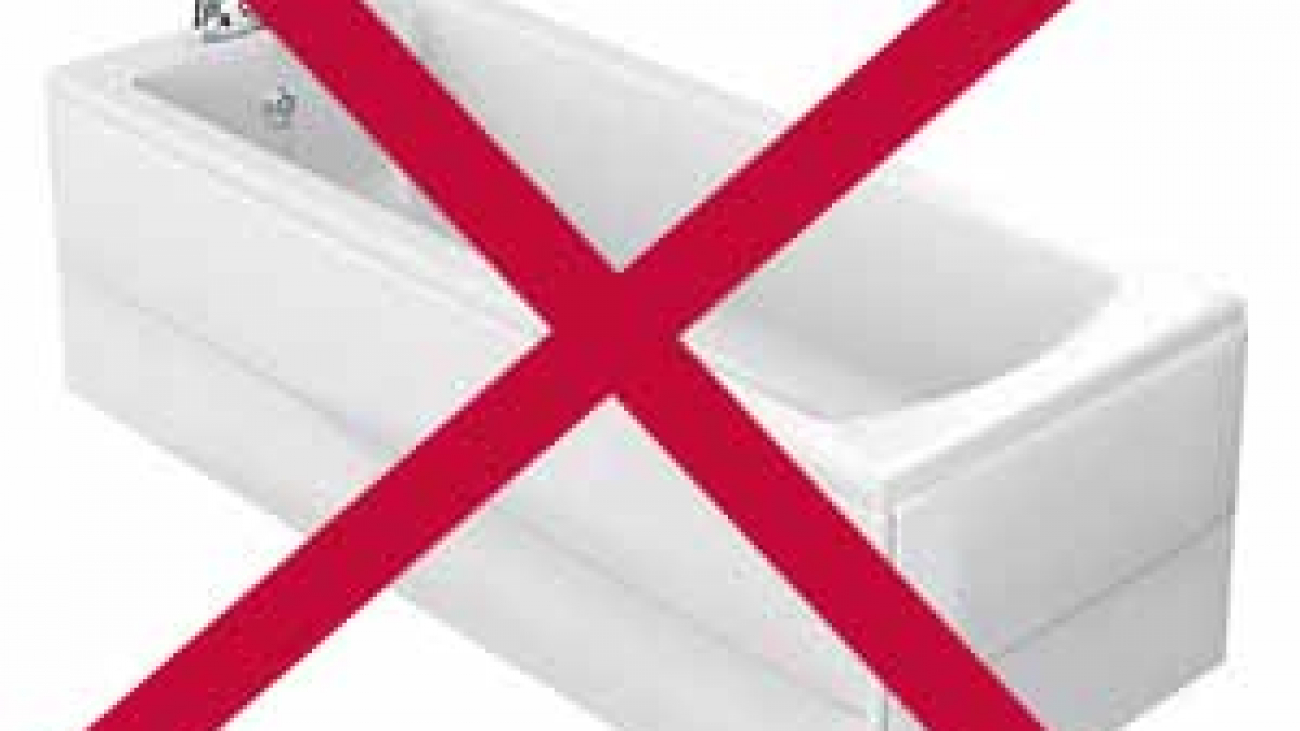 Is mum safe in the bath